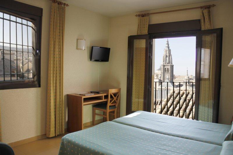 Hotel Yit Conquista De Toledo Толедо Екстериор снимка